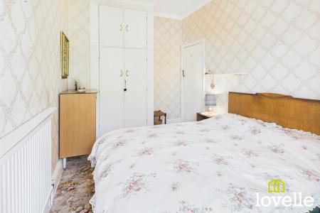 3 bedroom Semi-detached house for sale in Swanland Road, Hessle, East Riding of Yorkshire, HU13