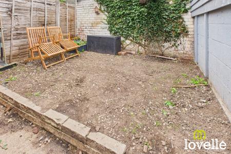 2 bedroom Terraced House for sale in Victoria Street, Hessle, East Riding of Yorkshire, HU13