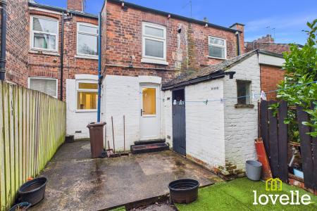 2 bedroom Terraced House to let in Haworth Street, Hull, HU6