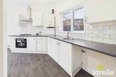 2 bedroom Terraced House to let in Endymion Street, Kingston upon Hull, HU8