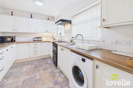 2 bedroom Terraced House for sale in Dent Road, Kingston upon Hull, HU5