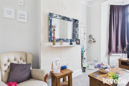 2 bedroom Terraced House for sale in St Georges Road, Kingston upon Hull, HU3