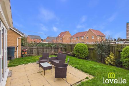 3 bedroom Detached house for sale in Boundary Way, Kingston upon Hull, HU4