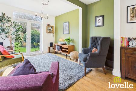 5 bedroom Terraced House for sale in Marlborough Avenue, Kingston upon Hull, HU5