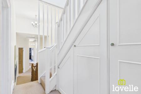 5 bedroom Terraced House for sale in Marlborough Avenue, Kingston upon Hull, HU5