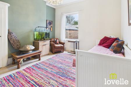 5 bedroom Terraced House for sale in Marlborough Avenue, Kingston upon Hull, HU5