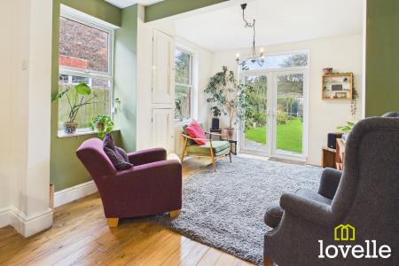 5 bedroom Terraced House for sale in Marlborough Avenue, Kingston upon Hull, HU5