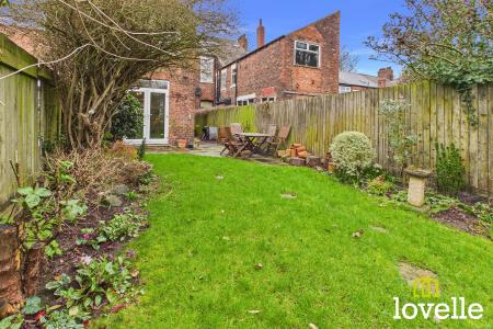 5 bedroom Terraced House for sale in Marlborough Avenue, Kingston upon Hull, HU5