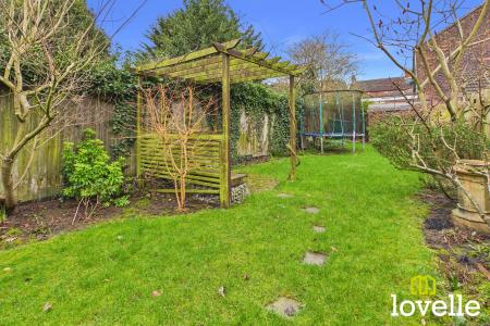 5 bedroom Terraced House for sale in Marlborough Avenue, Kingston upon Hull, HU5