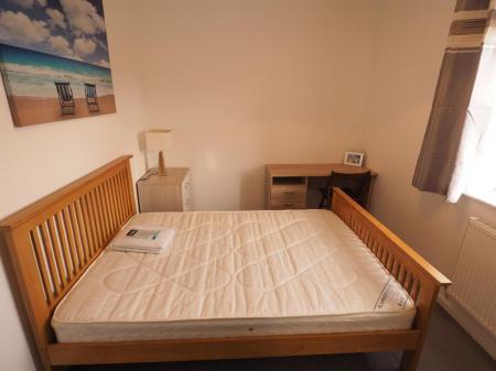 2 bedroom Flat to let in Plimsoll Way, Victoria Dock, Hull, HU9