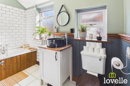 3 bedroom Terraced House for sale in Westcott Street, Kingston upon Hull, HU8