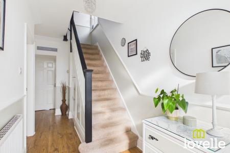 3 bedroom Semi-detached house for sale in Bricknell Avenue, Kingston upon Hull, HU5