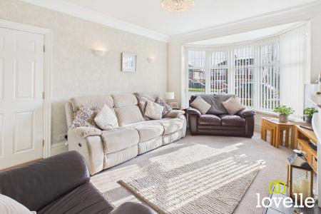 3 bedroom Semi-detached house for sale in Bricknell Avenue, Kingston upon Hull, HU5