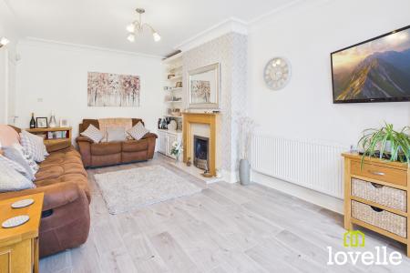 3 bedroom Semi-detached house for sale in Bricknell Avenue, Kingston upon Hull, HU5