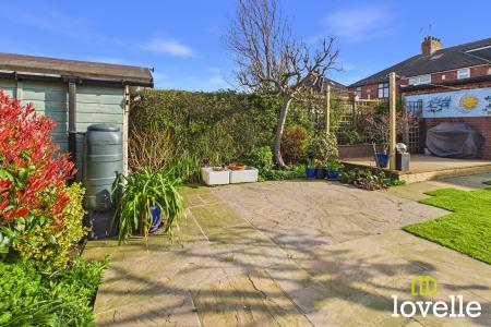 3 bedroom Semi-detached house for sale in Bricknell Avenue, Kingston upon Hull, HU5