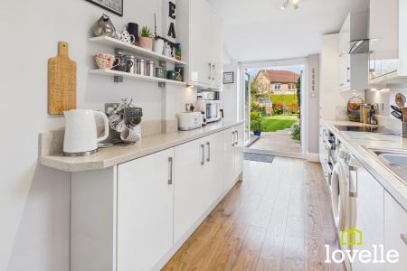 3 bedroom Semi-detached house for sale in Bricknell Avenue, Kingston upon Hull, HU5