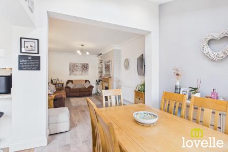 3 bedroom Semi-detached house for sale in Bricknell Avenue, Kingston upon Hull, HU5