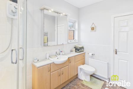 3 bedroom Semi-detached house for sale in Bricknell Avenue, Kingston upon Hull, HU5