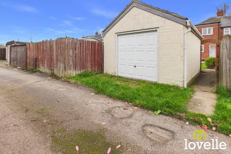 3 bedroom End of terrace house for sale in Wold Road, Kingston upon Hull, HU5