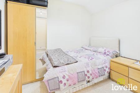 3 bedroom End of terrace house for sale in Wold Road, Kingston upon Hull, HU5