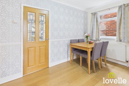 3 bedroom End of terrace house for sale in Wold Road, Kingston upon Hull, HU5