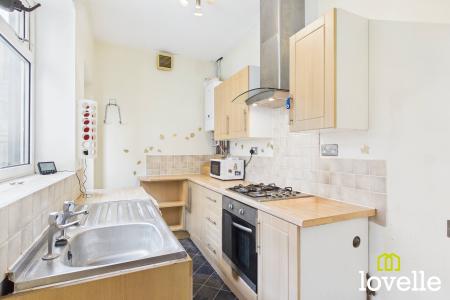 2 bedroom Terraced House for sale in Mayfield Street, Kingston upon Hull, HU3