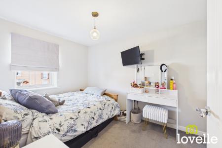 3 bedroom Semi-detached house for sale in Hazelwood Drive, Hessle, East Riding of Yorkshire, HU13