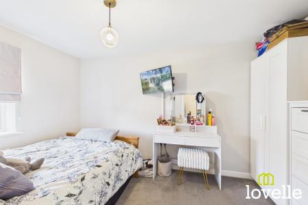 3 bedroom Semi-detached house for sale in Hazelwood Drive, Hessle, East Riding of Yorkshire, HU13