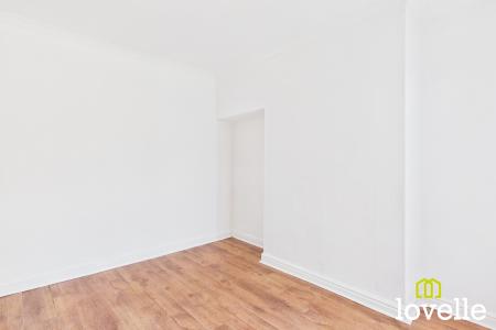 2 bedroom Terraced House to let in Estcourt Street, Hull, HU9