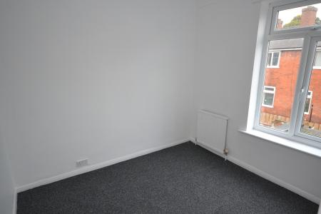 2 bedroom Terraced House to let in Buckingham Street, Hull, HU8