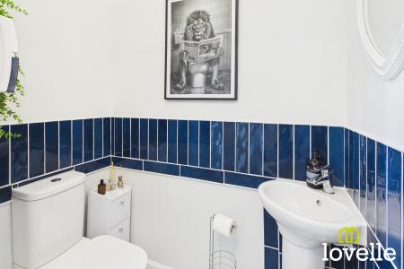 3 bedroom Semi-detached house for sale in Boundary Way, Kingston upon Hull, HU4