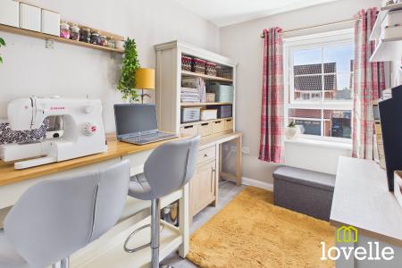 3 bedroom Semi-detached house for sale in Boundary Way, Kingston upon Hull, HU4