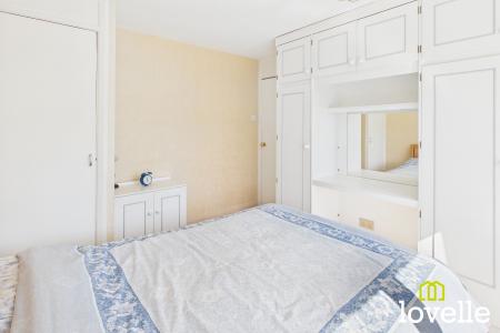 3 bedroom Semi-detached house for sale in Kerry Drive, Kirk Ella, East Riding of Yorkshire, HU10