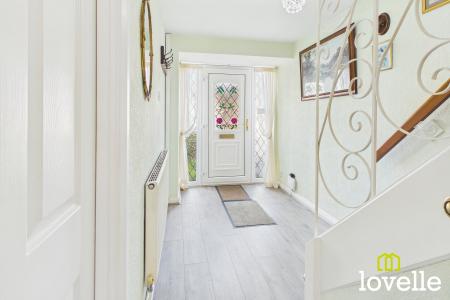 3 bedroom Semi-detached house for sale in Kerry Drive, Kirk Ella, East Riding of Yorkshire, HU10