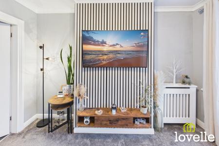 2 bedroom Terraced House for sale in Lamorna Avenue, Hull, HU8