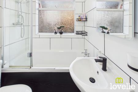 2 bedroom Terraced House for sale in Lamorna Avenue, Kingston upon Hull, HU8