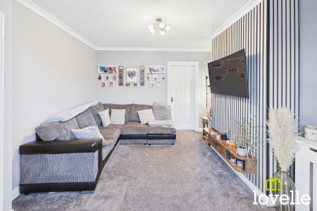 2 bedroom Terraced House for sale in Lamorna Avenue, Kingston upon Hull, HU8