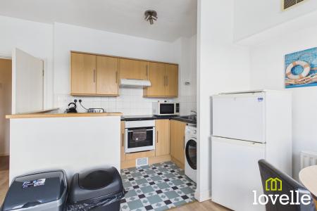 1 bedroom Flat to let in Plimsoll Way, Victoria Dock, Hull, HU9