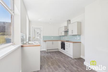 4 bedroom Terraced House to let in Melrose Street, Hull, HU3