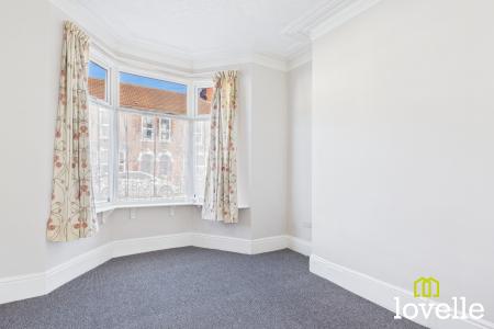 4 bedroom Terraced House to let in Melrose Street, Hull, HU3