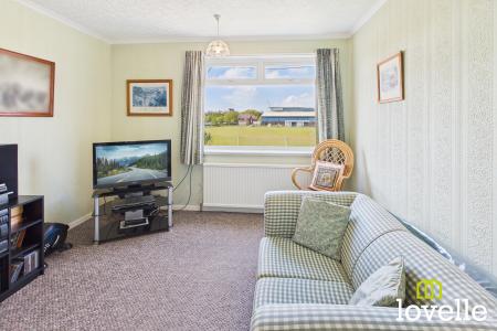 3 bedroom Semi-detached house for sale in Marydene Drive, Hull, HU6