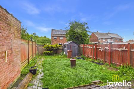 2 bedroom Terraced House to let in Tonbridge Grove, Kingston upon Hull, HU9