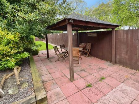 3 bedroom Terraced House for sale in Park Row, Hessle, East Riding of Yorkshire, HU13