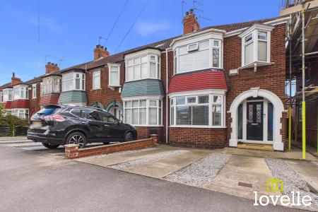 3 bedroom End of terrace house for sale in Burniston Road, Kingston upon Hull, HU5