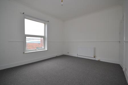 2 bedroom Terraced House to let in Egton Street, Hull, HU8