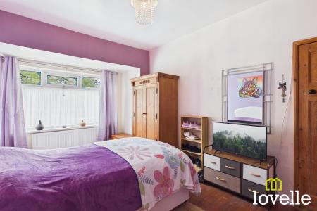 2 bedroom Detached bungalow for sale in Smook Hills Road, Hollym, East Riding of Yorkshire, HU19