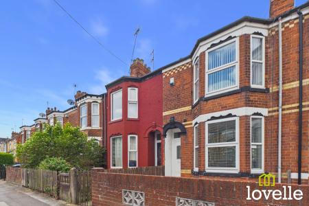 3 bedroom Terraced House for sale in Westcott Street, Kingston upon Hull, HU8