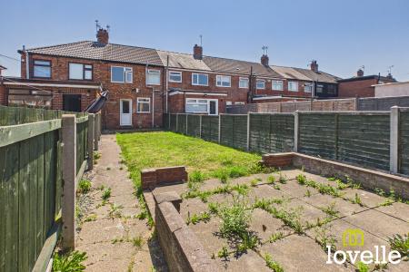 2 bedroom Terraced House to let in Worcester Road, Hull, HU5