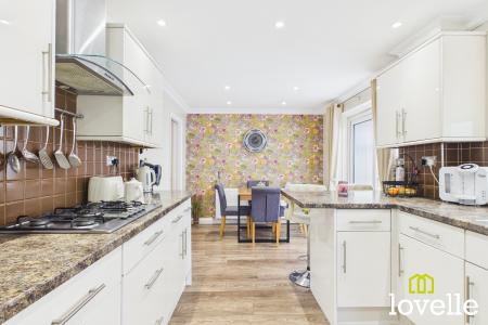 3 bedroom Detached house for sale in Sorrel Drive, Kingston upon Hull, HU5