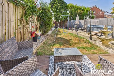 3 bedroom Detached house for sale in Sorrel Drive, Kingston upon Hull, HU5